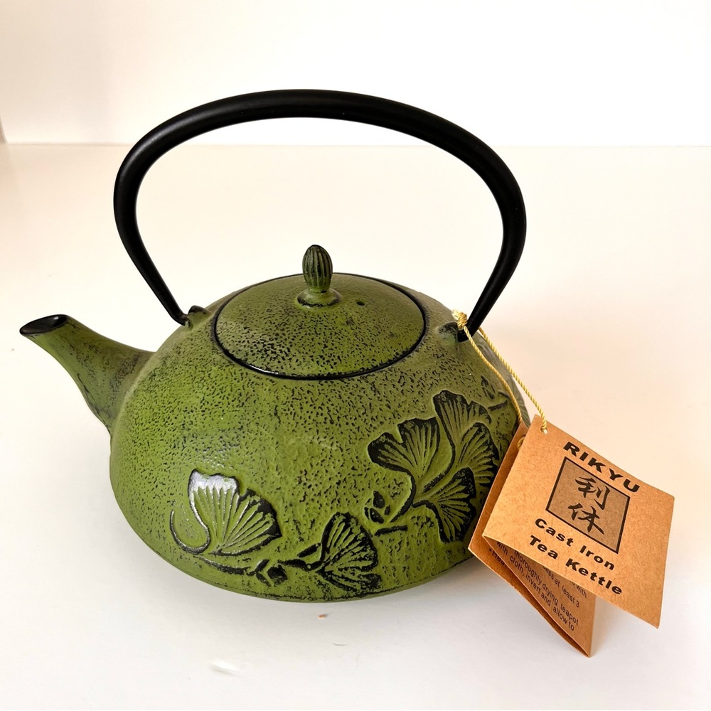 NWT Rikyu Japanese Green Cast Iron Teapot Kettle Gingko Leaf Design Infuser - Picture 3 of 11